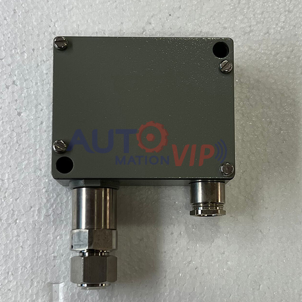 8202.25.2212 Trafag Pressure Transmitter