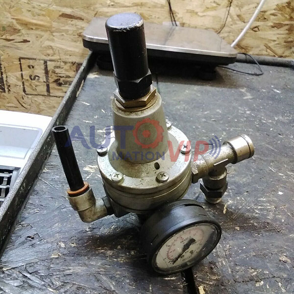 0821302184 Rexroth Valve