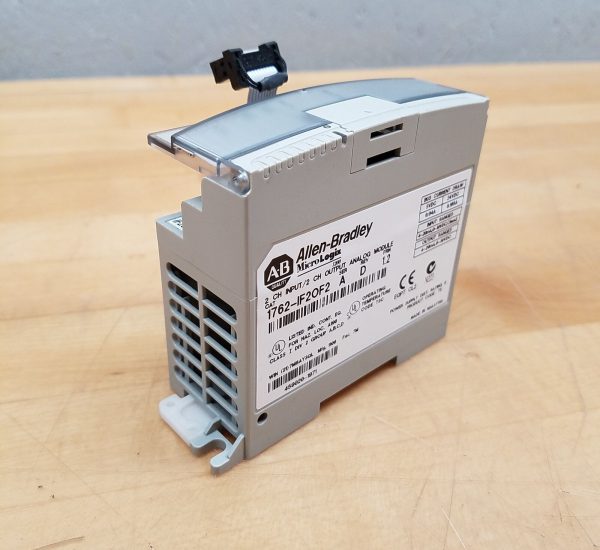 1762-IF2OF2 Allen Bradley Analog Module