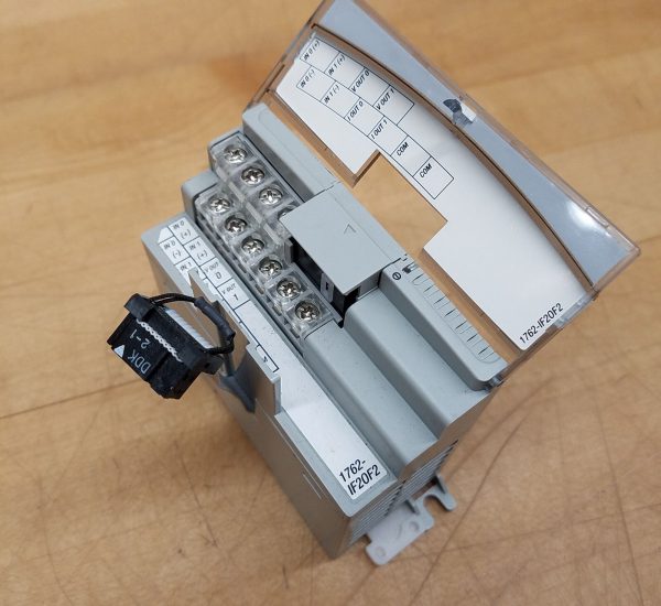 1762-IF2OF2 Allen Bradley Analog Module