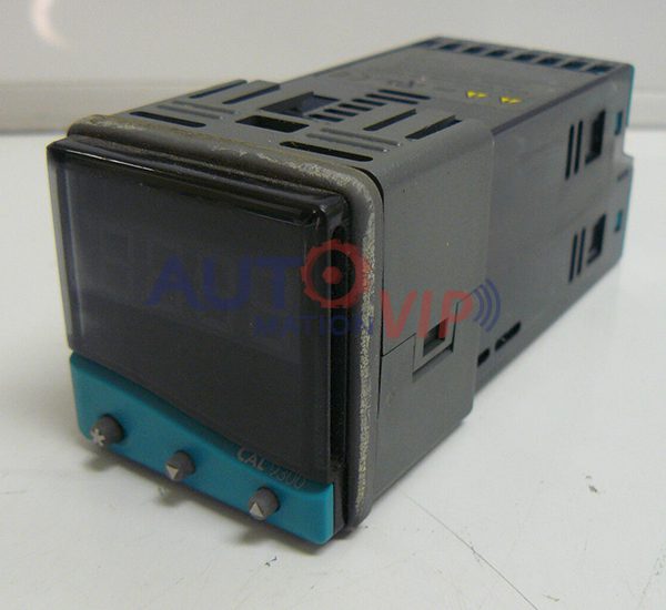 93008402508 CAL Controls 9300 Temperature Controller