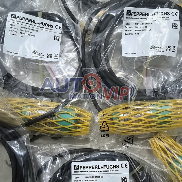 PEPPERL+FUCHS Inductive Sensor, NBN15-30GM50-E2, NBN15-30GM50-E0